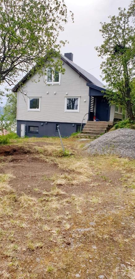Hus Pa Bakken Skaland Exterior foto